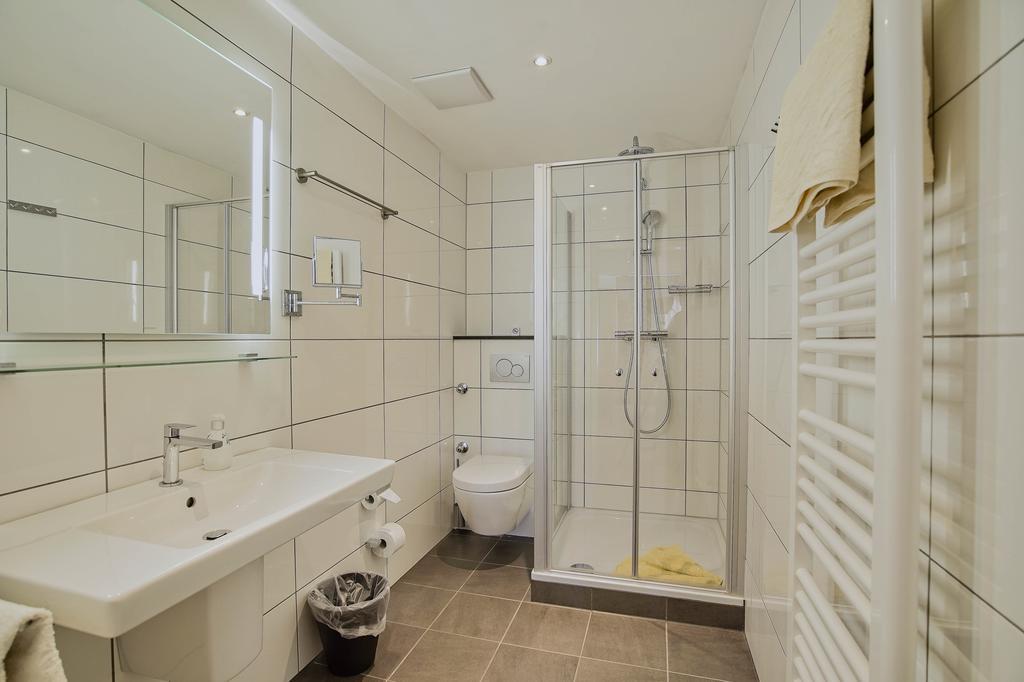 Hotel Maxim Langenfeld  Rom bilde